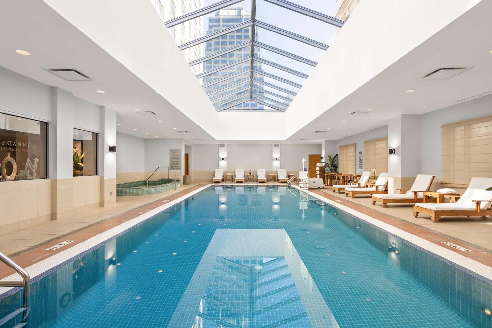 Conrad Indianapolis Hotel Buitenkant foto